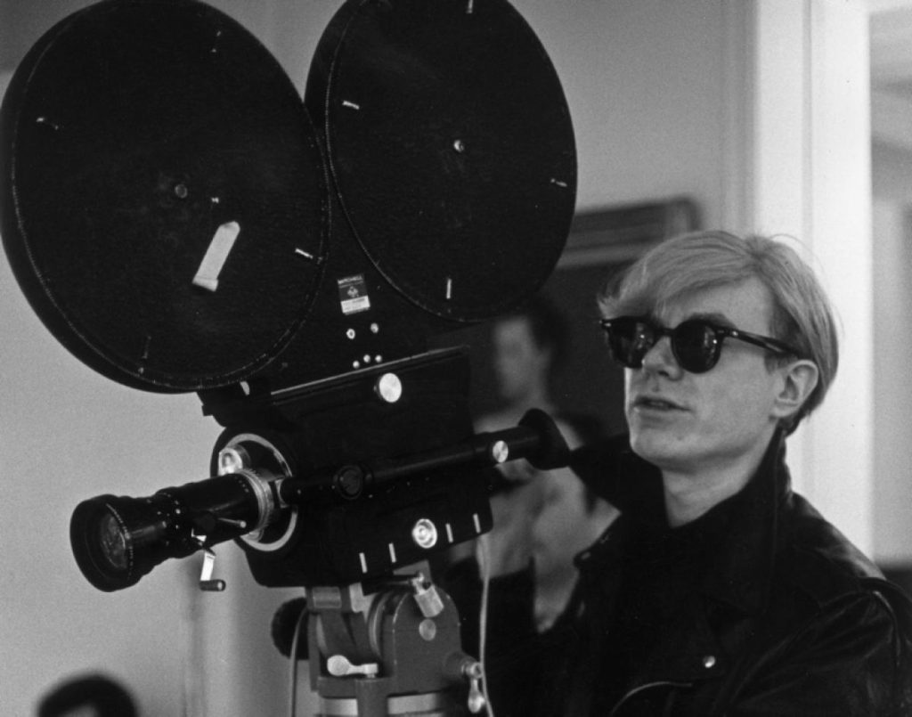 Los vídeos musicales de Andy Warhol se someten al análisis de la onubense Jennifer Rodríguez-López 1 - Pábilo Editorial